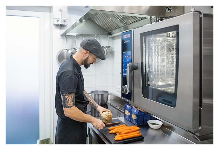 Пароконвектомат Rational iCombi Pro XS 6-2/3